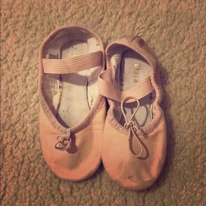 Girls ballet slippers